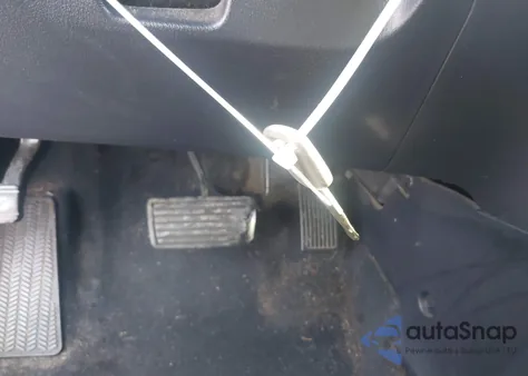 2011 Honda Cr-V Lx z USA, uszkodzony, nr VIN 5J6RE3H31BL041130